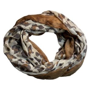 infinity scarf in cheetah print
